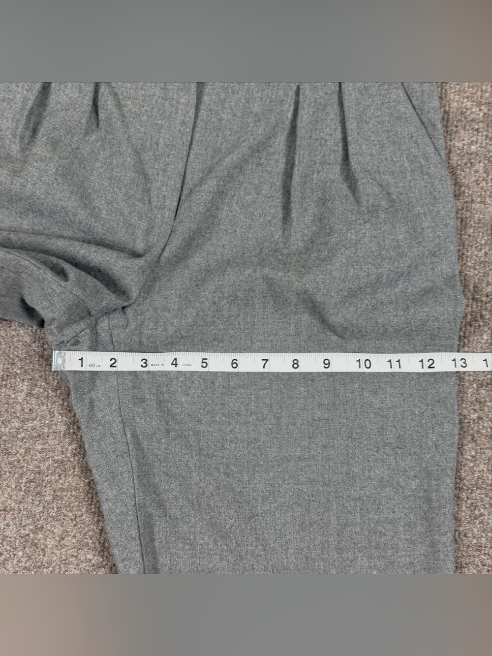 Vintage‎ Liz Claiborne Grey 100% Wool Tapered Leg Trouser Pants Womens Size 6 XS - Picture 9 of 12
